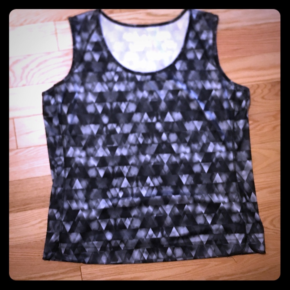 EUC Athletic Tank Top XL